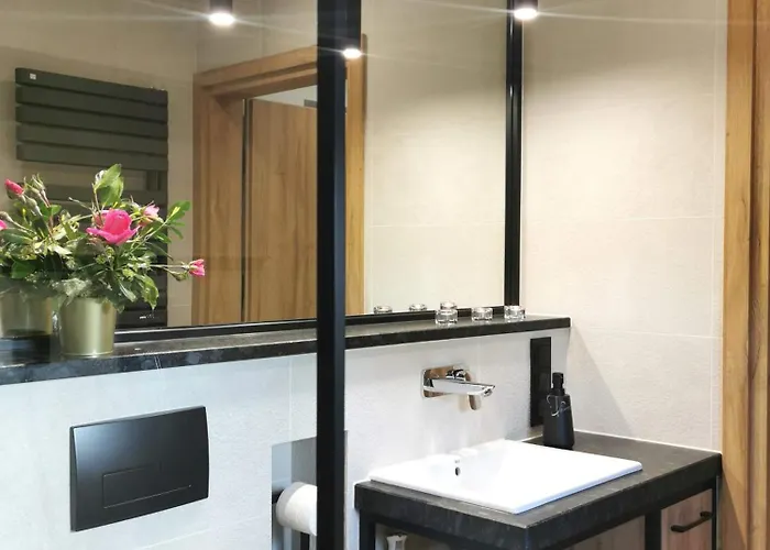 Wierzbowy Zakatek Κατάλυμα σε φάρμα *